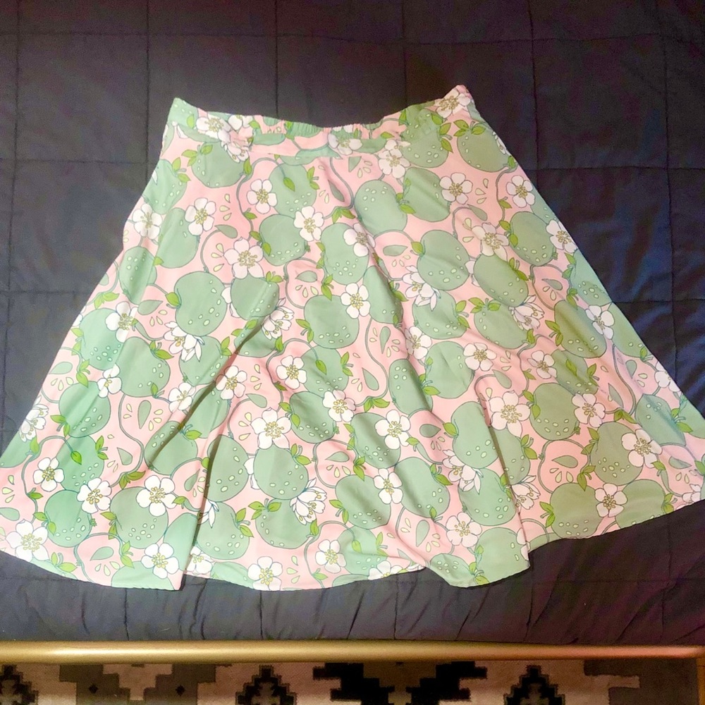 Pink patterned Modcloth skirt